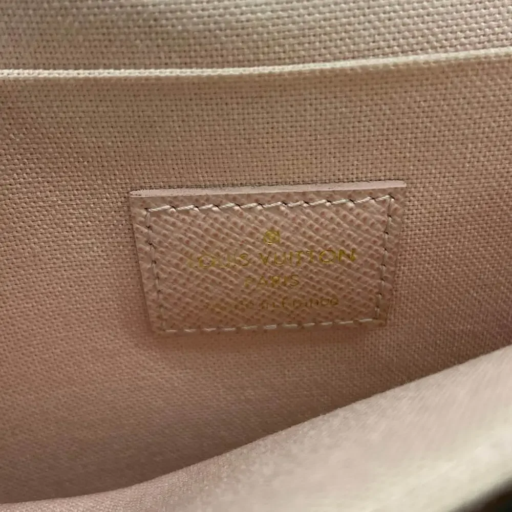 Louis Vuitton Pochette Felice Lovely Bird Other Style Wallet M62415 Monogram